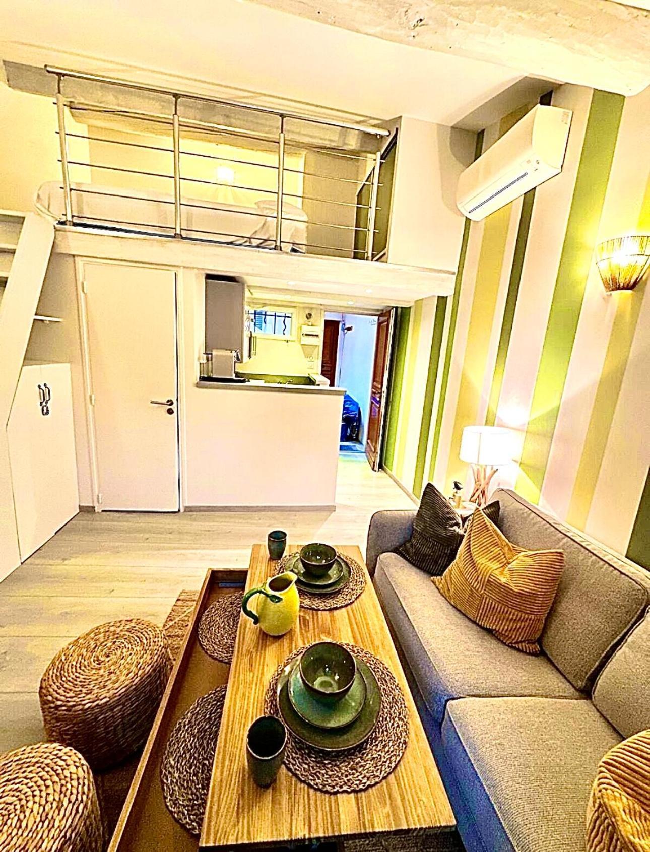 Cozy Studio Le Cedre, Port De Saint Tropez Екстер'єр фото