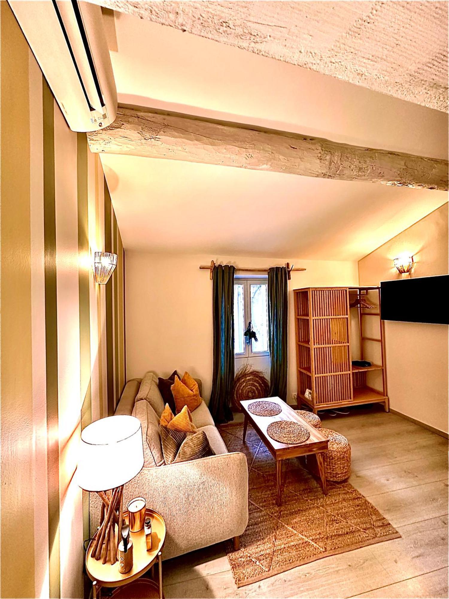 Cozy Studio Le Cedre, Port De Saint Tropez Екстер'єр фото