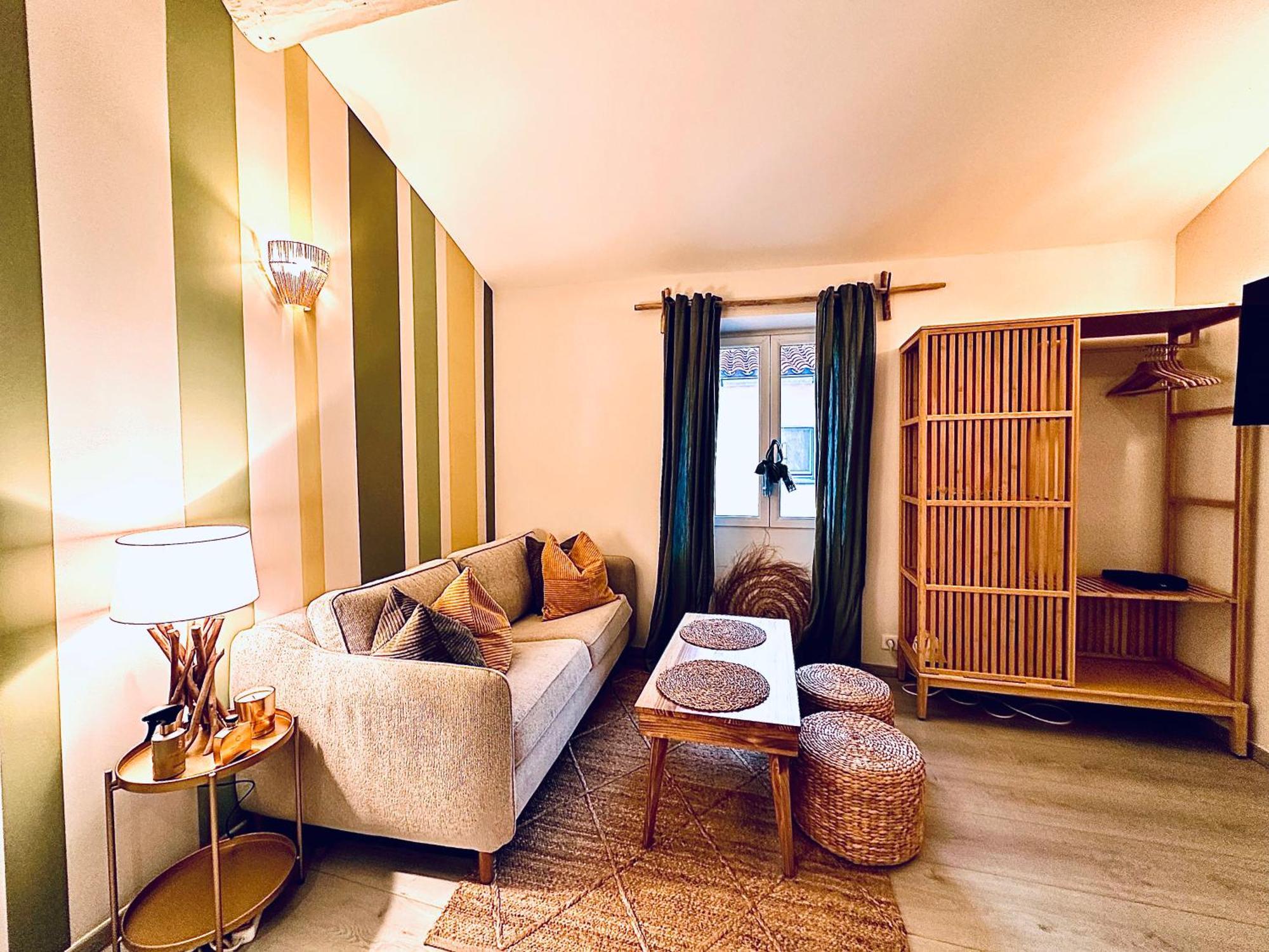 Cozy Studio Le Cedre, Port De Saint Tropez Екстер'єр фото
