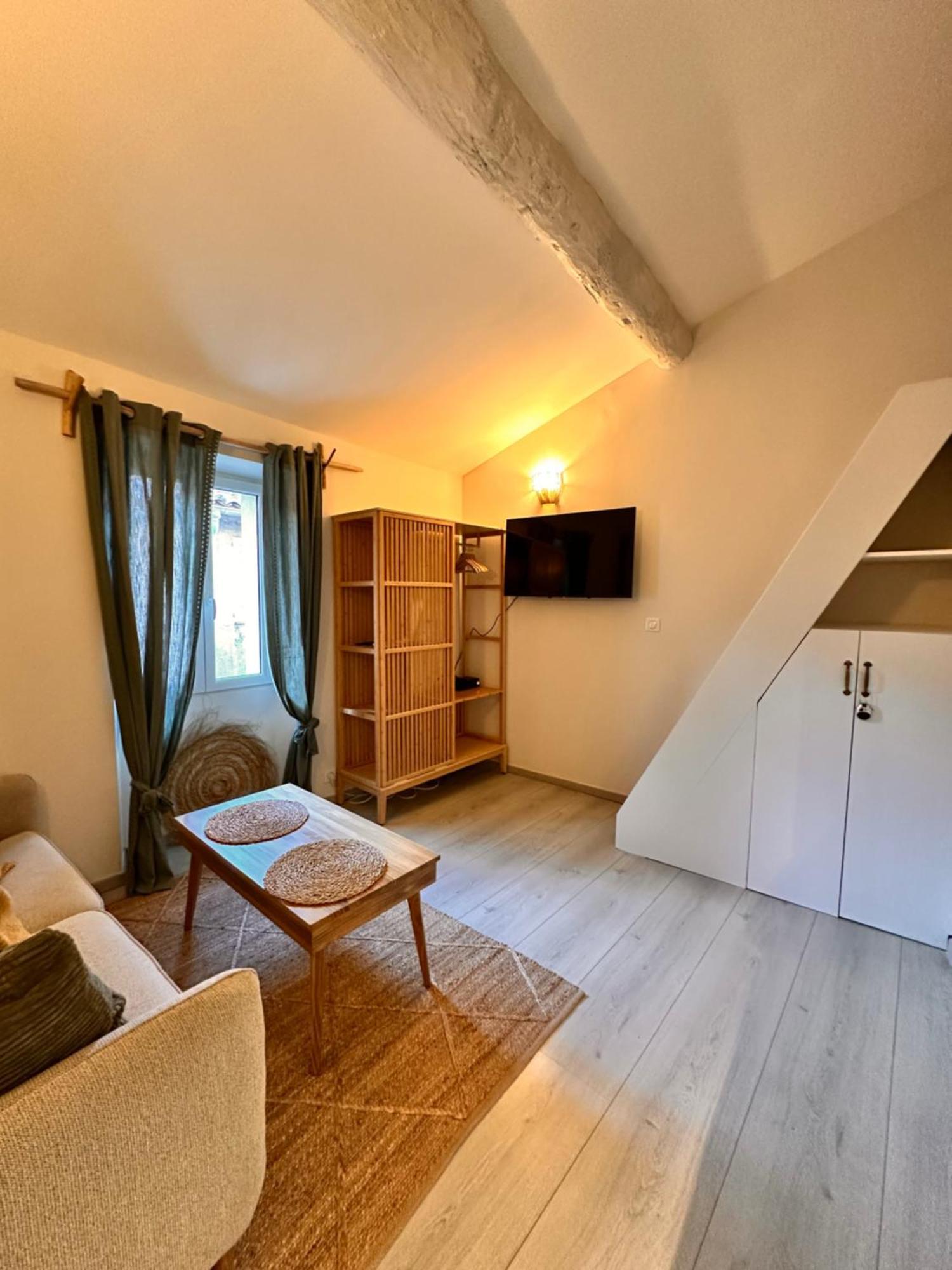 Cozy Studio Le Cedre, Port De Saint Tropez Екстер'єр фото